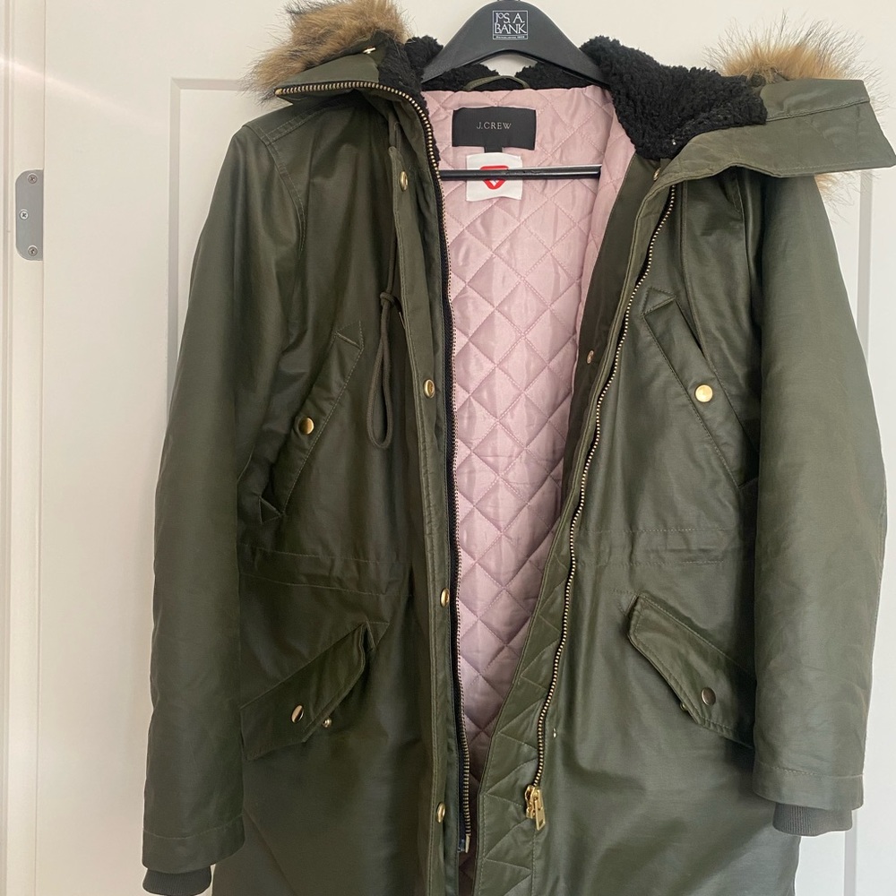PERFECT J.Crew winter parka with eco-friendly primaloft